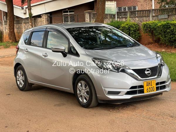 2017 - Nissan  Note