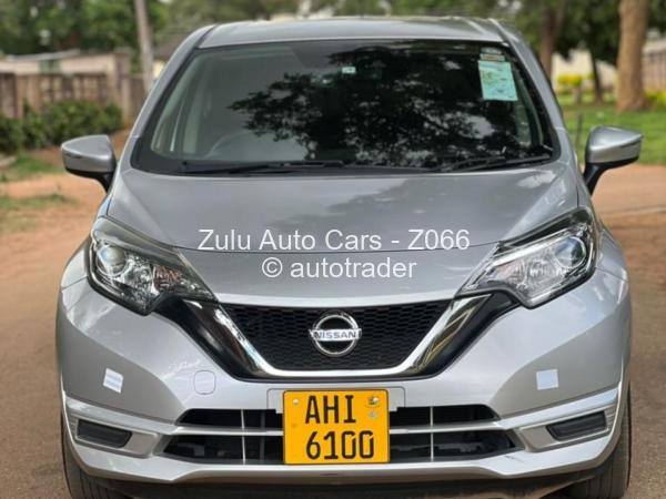 2017 - Nissan  Note