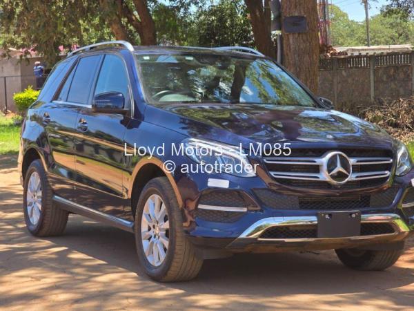 2016 - Mercedes Benz GLE