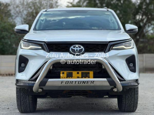 2023 - Toyota  Fortuner