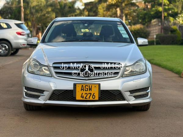 2020 - Mercedes Benz C180