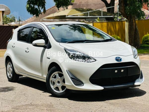 2018 - Toyota  Aqua