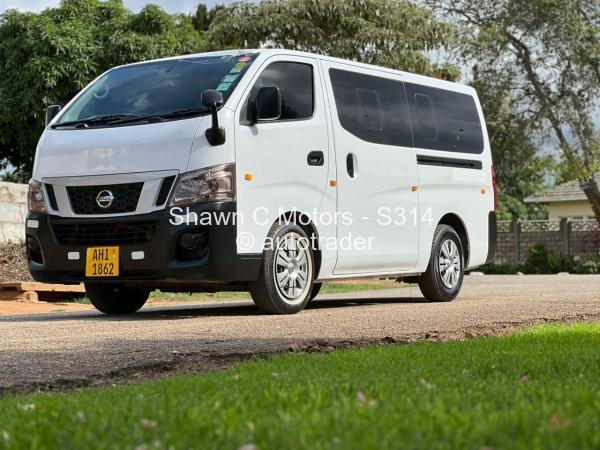 2016 - Nissan  NV350
