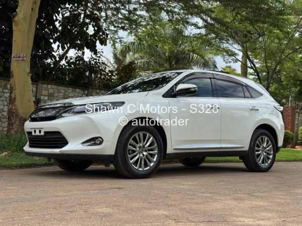 2023 - Toyota  Harrier