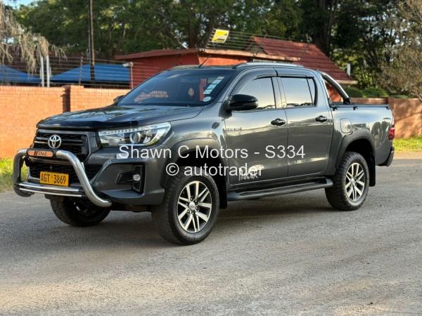 2018 - Toyota  Hilux