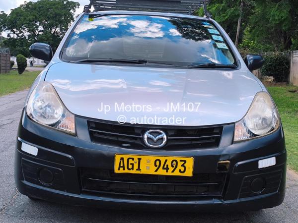 2014 - Mazda  Familia