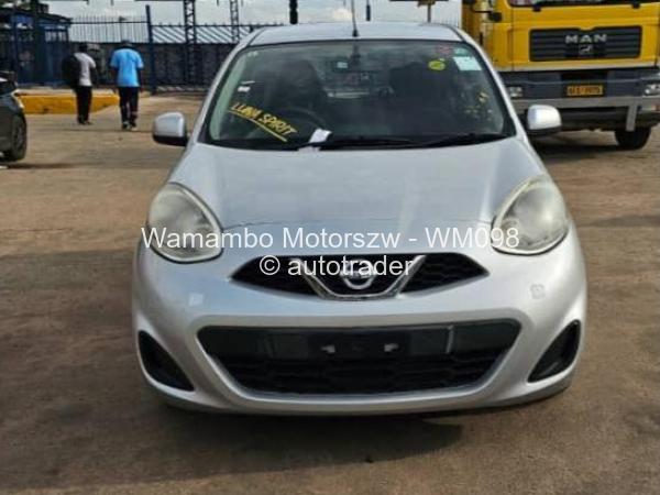 2017 - Nissan  March