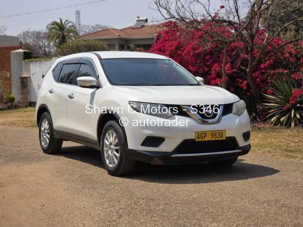 2015 - Nissan  X-Trail