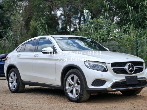2018 - Mercedes Benz GLC