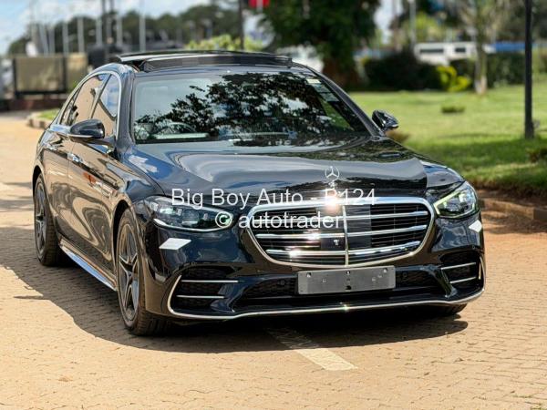 2022 - Mercedes Benz S-Class