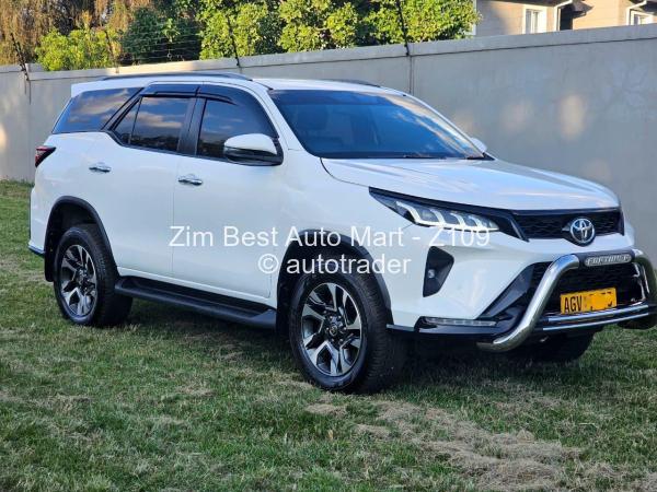 2023 - Toyota  Fortuner