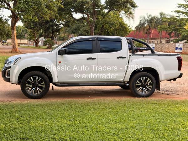 2018 - Isuzu  D-Max