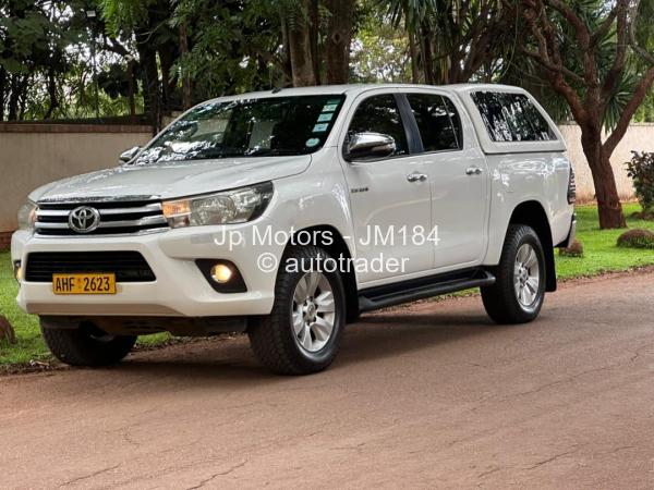 2017 - Toyota  HILUX GD6