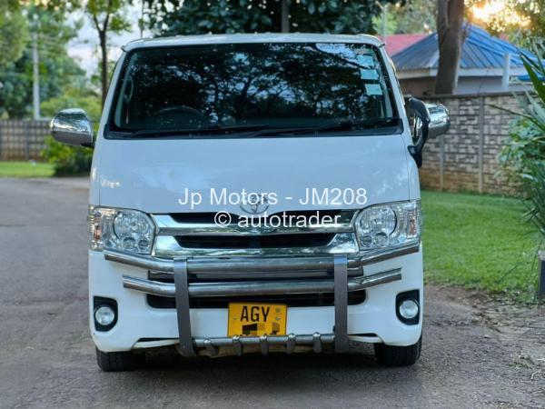 2016 - Toyota  Hiace