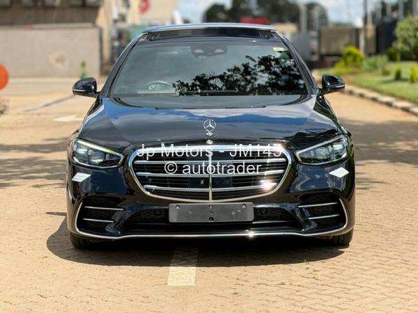 2022 - Mercedes Benz S-Class