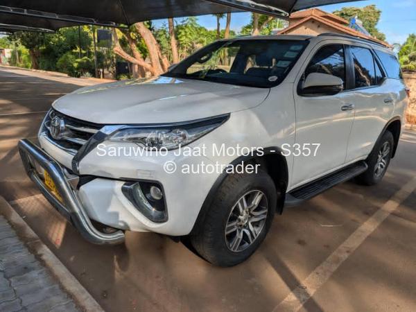 2018 - Toyota  Fortuner
