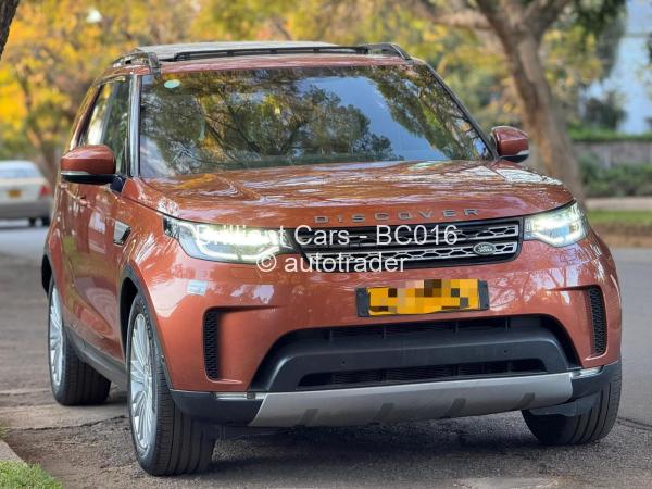 2018 - Land-Rover  Discovery 5