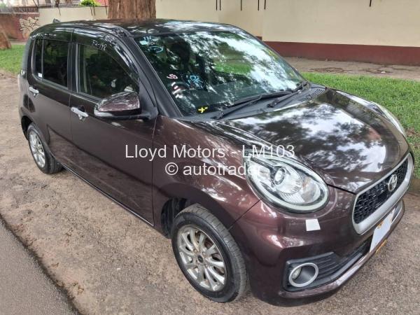 2016 - Toyota  Passo