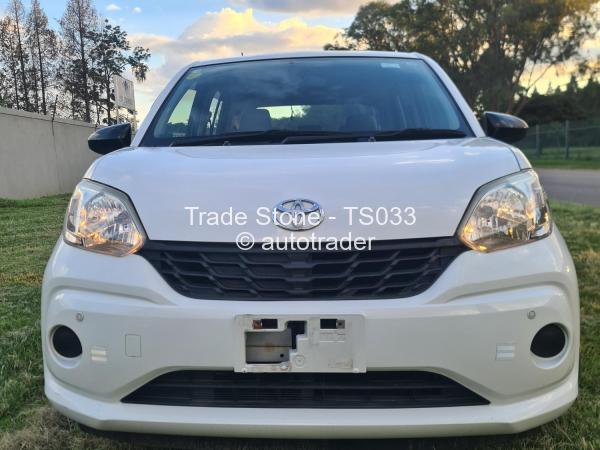 2016 - Toyota  Passo