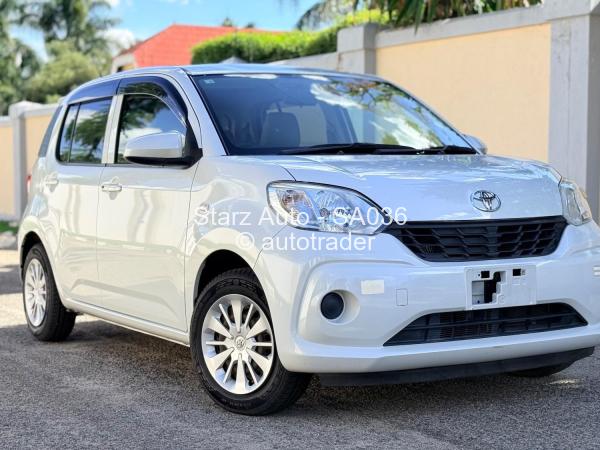 2016 - Toyota  Passo