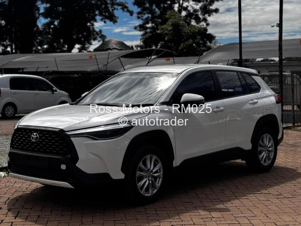 2023 - Toyota  Corolla Cross