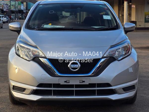 2016 - Nissan  Note