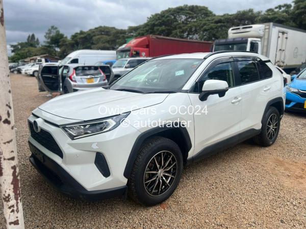 2022 - Toyota  RAV4