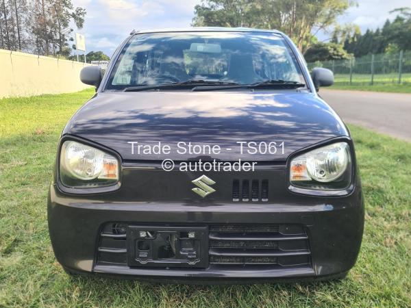 2017 - Suzuki  Alto