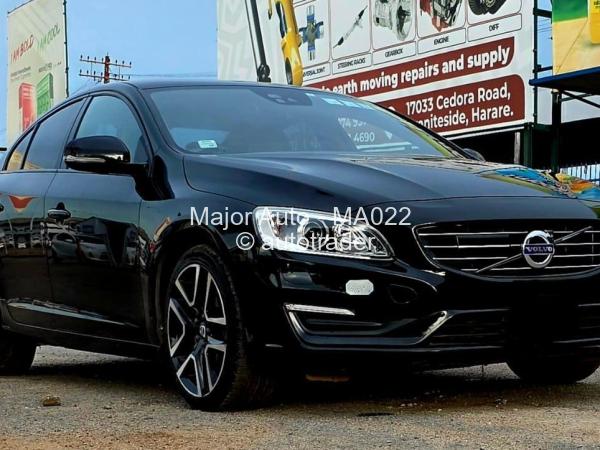 2016 - Volvo  S60