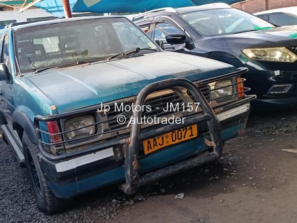 1995 - Nissan  Hardbody