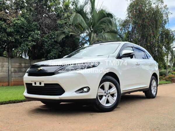 2017 - Toyota  Harrier