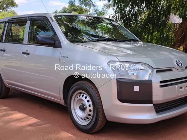 2020 - Toyota  Probox