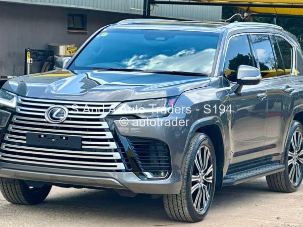 2026 - Lexus  LX 500D