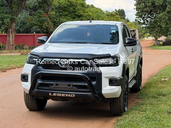2022 - Toyota  HILUX GD6