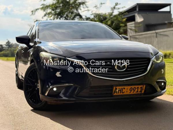 2017 - Mazda  Atenza