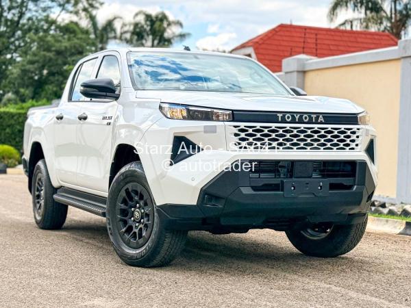 2026 - Toyota  HILUX GD6