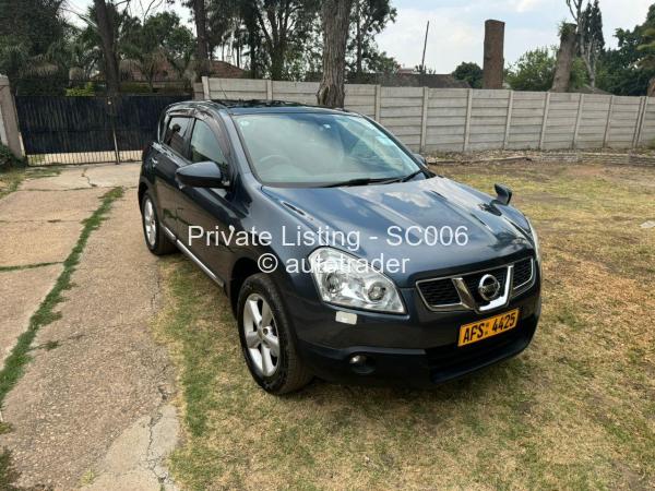 2012 - Nissan  Dualis