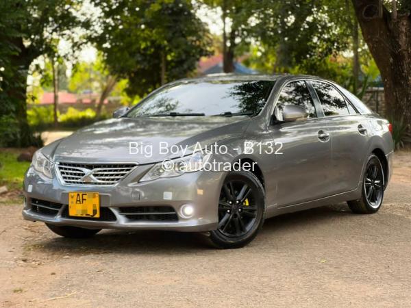 2010 - Toyota  Mark X