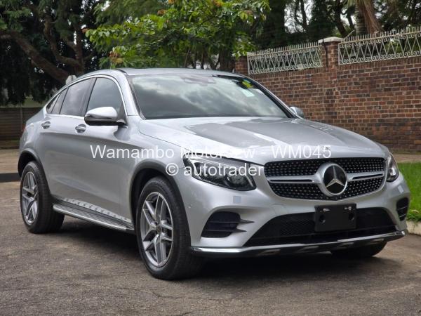 2017 - Mercedes Benz GLC