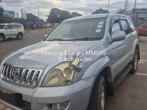 2004 - Toyota  Prado