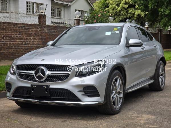 2017 - Mercedes Benz GLC
