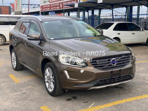 2015 - Volvo  XC60