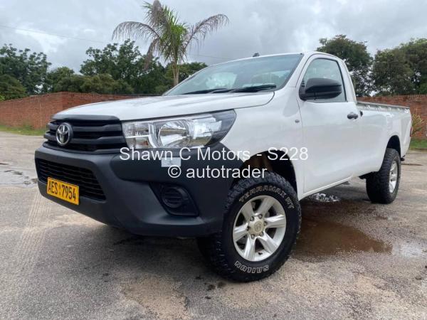 2018 - Toyota  Hilux
