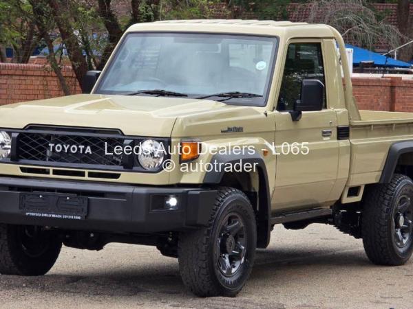 2025 - Toyota  Land Cruiser 70 Series 4.5