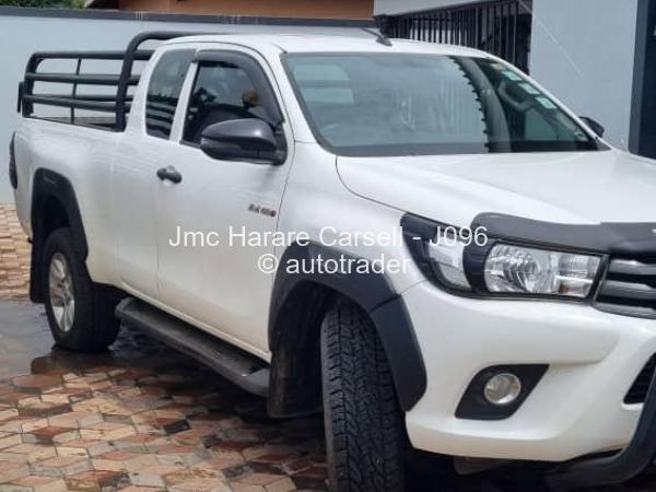 2018 - Toyota  HILUX GD6