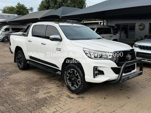 2020 - Toyota  Hilux