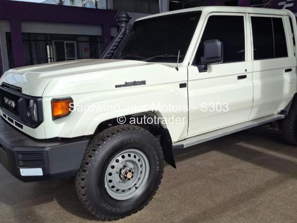 2025 - Toyota  Land Cruiser 79