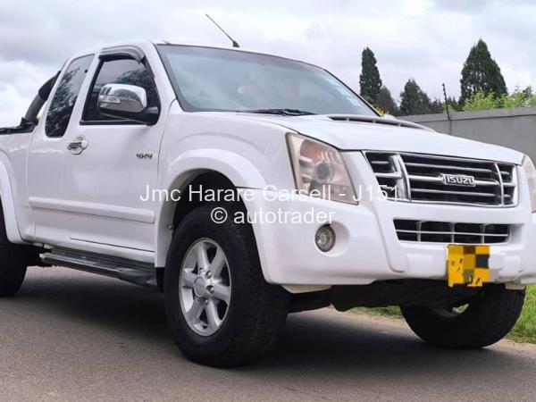 2010 - Isuzu  KB300 LX D-TEQ