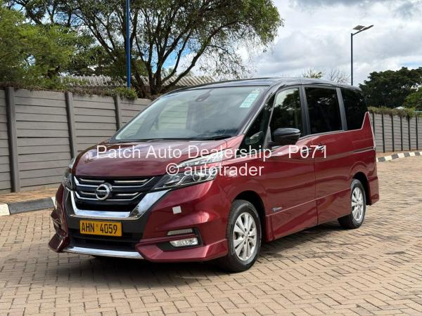 2017 - Nissan  Serena