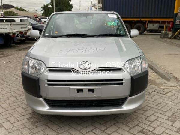 2018 - Toyota  Probox